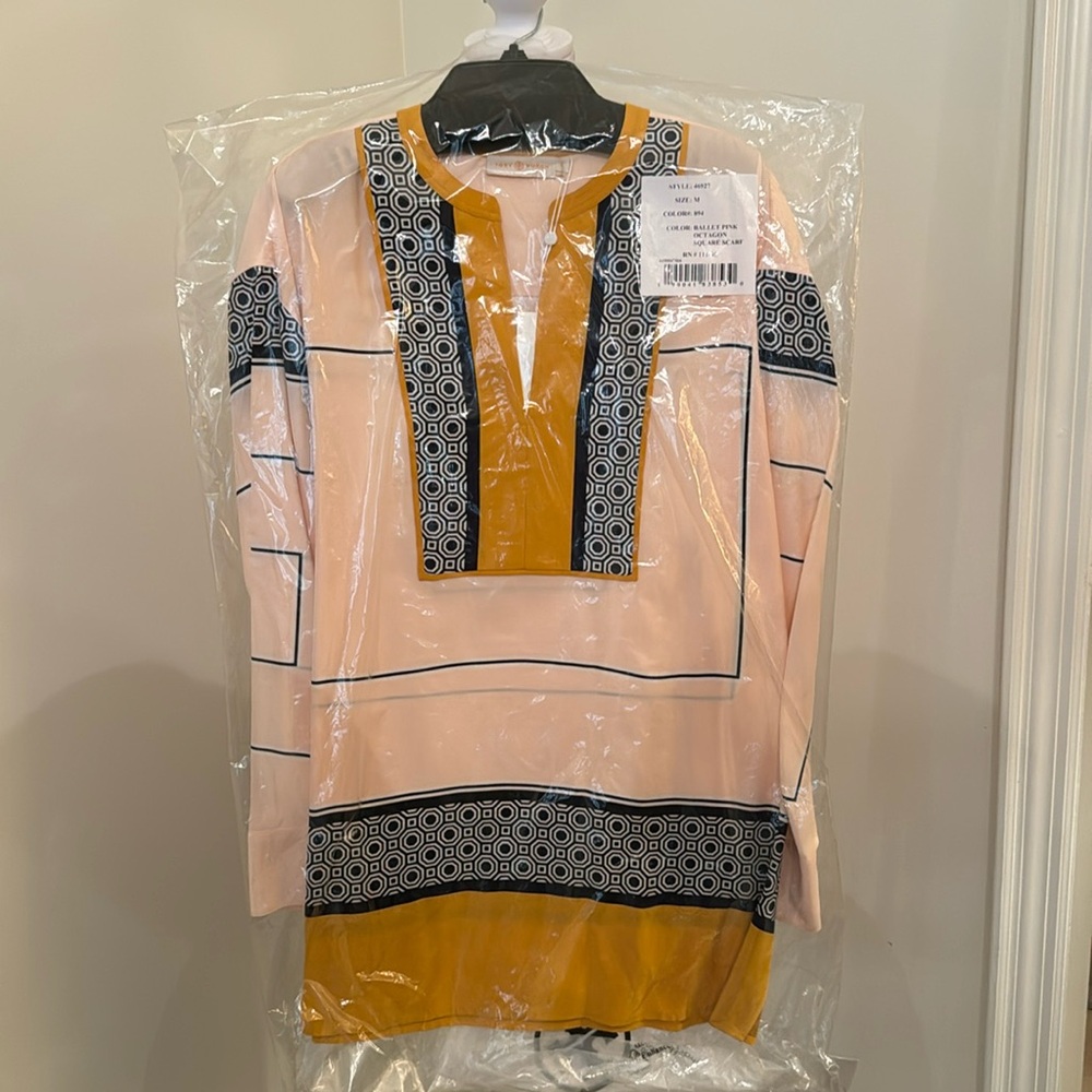 NWT Tory Burch Aston Tunic Ballet Pink Octagon Square Scarf